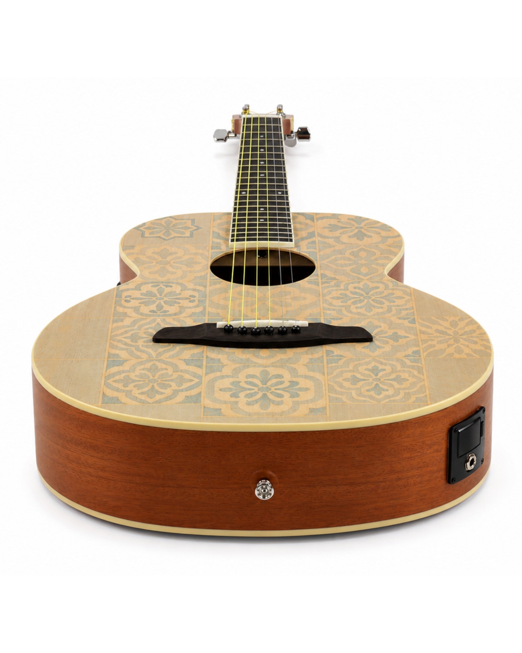 Guitarra Electroacústica Mediterranea 38¨- Incluye Funda